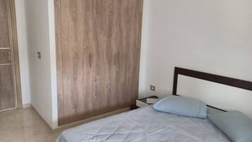 2 chambres, Wi-Fi gratuit, draps fournis