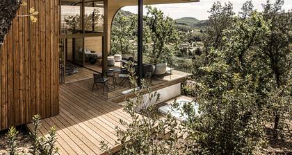 Souki Lodges & Spa