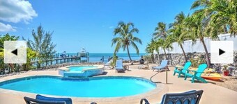 🌊 Private Oasis With Pool Spa Dock and Ocean right in your backyard 🌊 allow pets