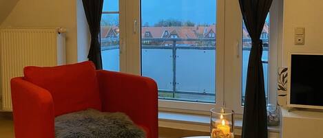 Televisión, reproductor de DVD y estéreo