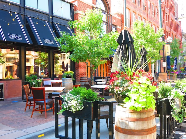 Ristorazione all'aperto