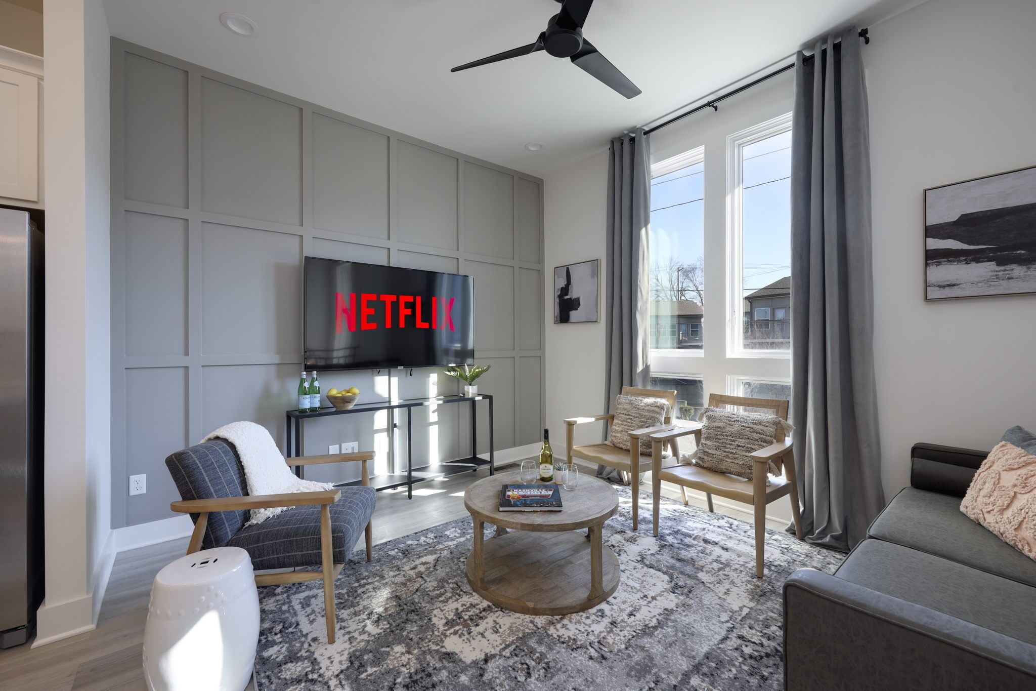 Ultra Modern Townhome - Large Private Rooftop