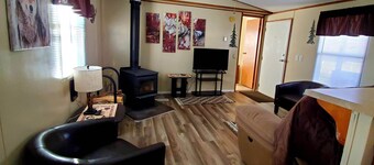 Iron Wolf nestled in the Sangre de Cristo Mtns...Ski/Hike/Fish/Hunt Casita