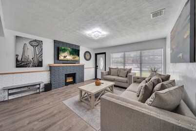 ☀️FUN IN THE SUN☀️5B Home🦩mins from Las Olas🦩Airpt