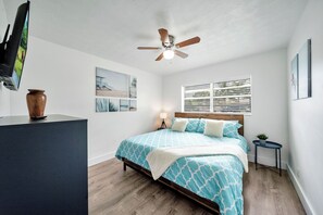 5 bedrooms, iron/ironing board, travel cot, free WiFi - ☀️FUN IN THE SUN☀️5B Home🦩mins from Las Olas🦩Airpt (Fort Lauderdale)