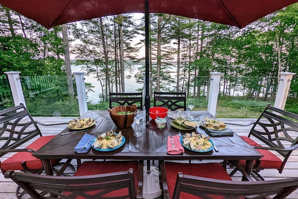 Ocean view dining!