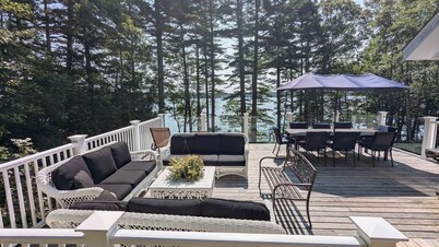 Oceanfront, views from every room! Spacious midcoast retreat with private dock