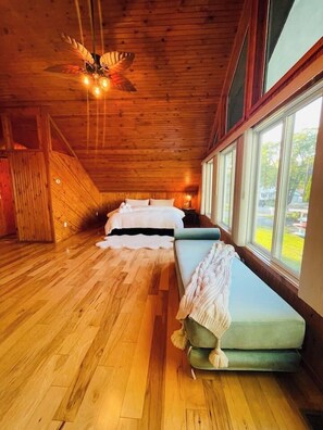 4 Schlafzimmer, Bügeleisen/Bügelbrett, Reisekinderbett, WLAN