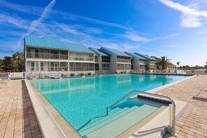 Pool - Myakka River 2/2 Private Waterfront Condo with Loft (Port Charlotte)