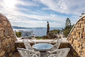 Balcony view - Maroulinas View Studios & Apartments (Mykonos)