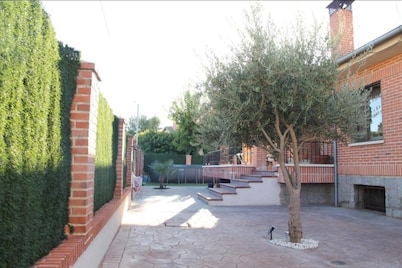 VuT Aire de Pinares, Coca