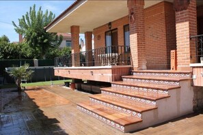 Property grounds - VuT Aire de Pinares, Coca (Coca)