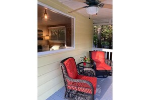 Terrace/patio - Apple Country Charm (Hendersonville)