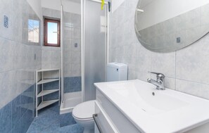 Shower - Amazing apartment in Nevidane with WiFi (Nevidane)