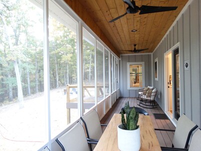 Beautiful new home at Kentucky Lake with community pool! Close to Murray State!