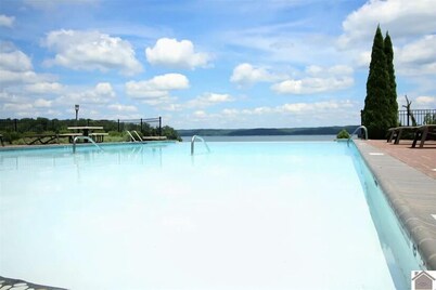 Beautiful new home at Kentucky Lake with community pool! Close to Murray State!