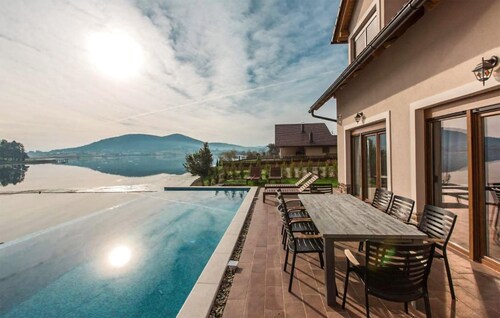 Awesome home in Ogulin