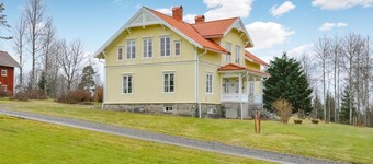 5 sovrum vackert hem i Juskog Husa