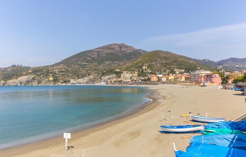Gorgeous apartment in Levanto