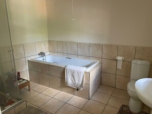 Bathtub