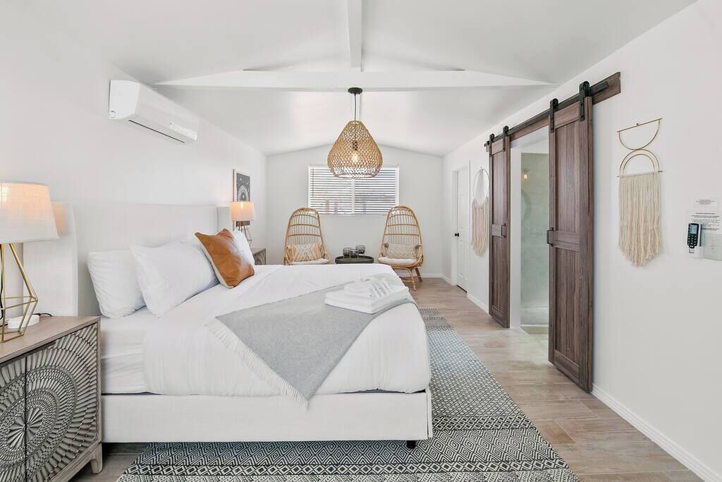 4 bedrooms, iron/ironing board, travel crib, WiFi