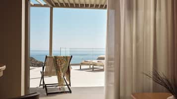 Junior Suite, 1 King Bed with Sofa Bed, Private Pool (New Horizon) | Balcony view