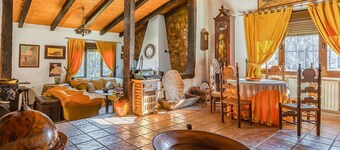 Stunning home in Valverde de Leganés