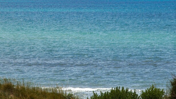 A view of the ocean with a distant boat on the horizon. - 1 bedroom lovely home in Siracusa (Siracusa)