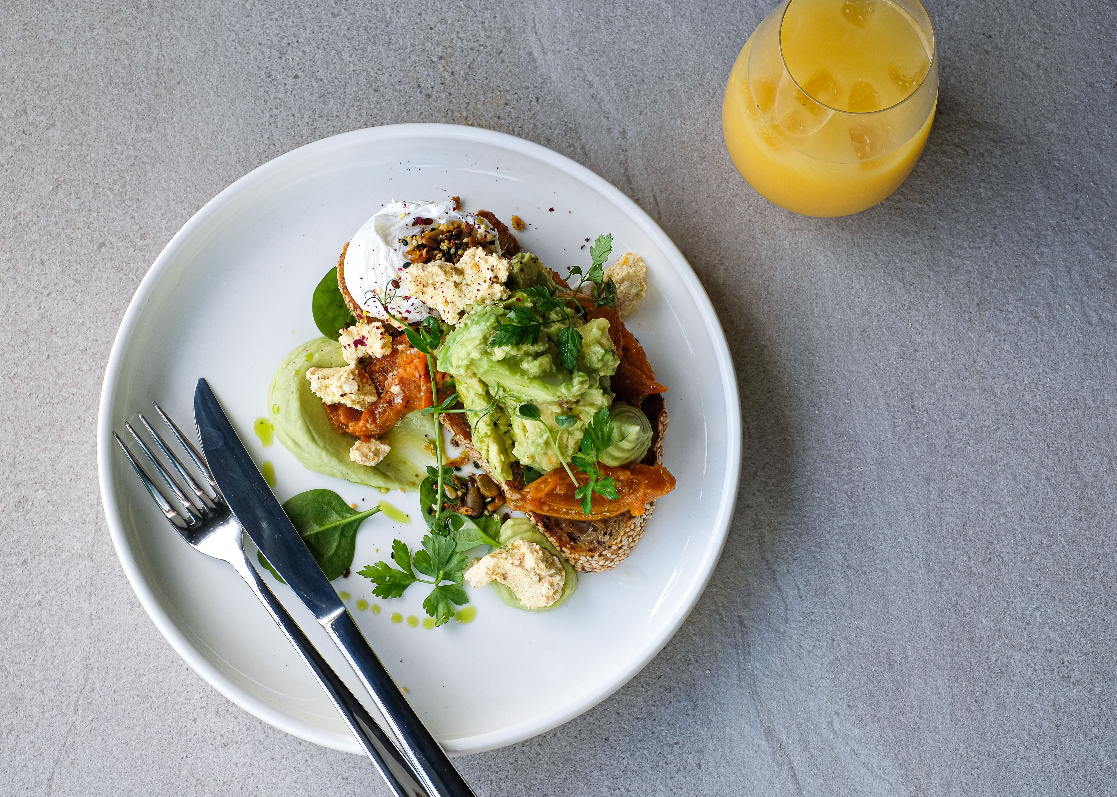 breakfast, lunch and dinner served