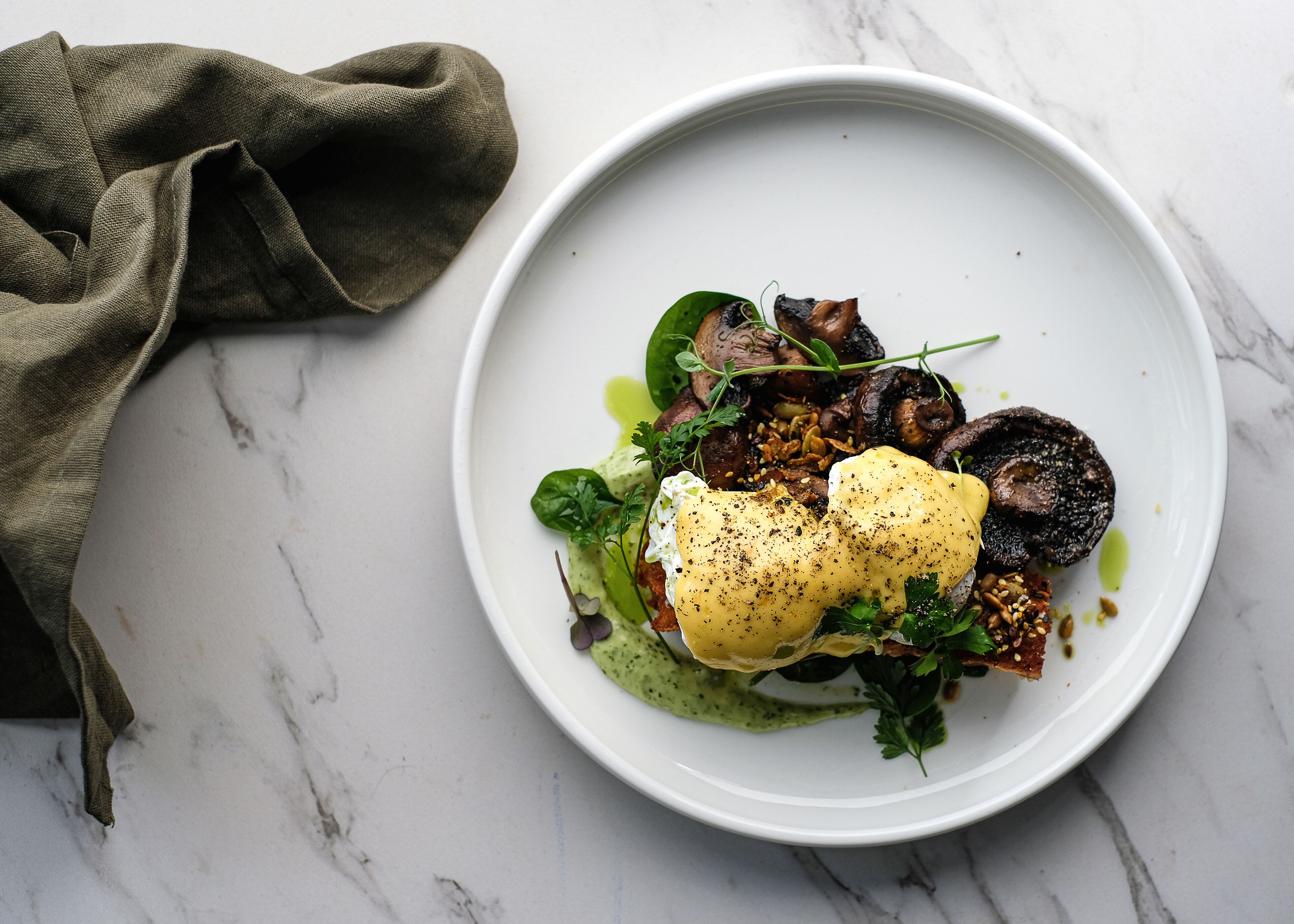 breakfast, lunch and dinner served