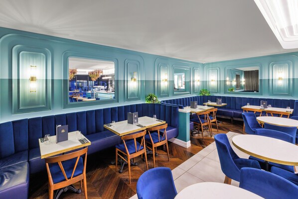 Frokost, lunsj og middag serveres