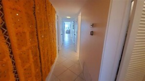 Interior - 5400 - Condo 2 Bedroom/ 2 Bath, maximum occupancy of 6 people. 55+ (Holmes Beach)