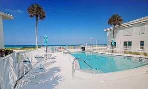 Image sans description, 4 de 28, bouton