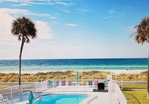 Imagen sin descripción, 3 de 29, botón