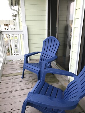 Exterior detail - Almost oceanfront Pebble Beach condo, indoor & outdoor pools, 3min to the beach! (Emerald Isle)