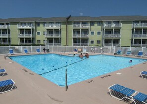 Indoor pool, outdoor pool - Almost oceanfront Pebble Beach condo, indoor & outdoor pools, 3min to the beach! (Emerald Isle)
