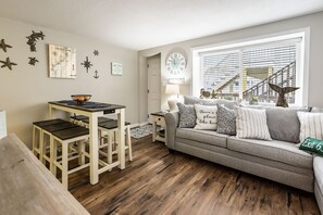 Smart TV, DVD player, books - Ocean block condo in the heart of Beach Haven. (Beach Haven)