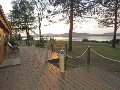 Beautiful Lake House for Rent