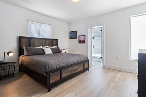 5 bedrooms, WiFi
