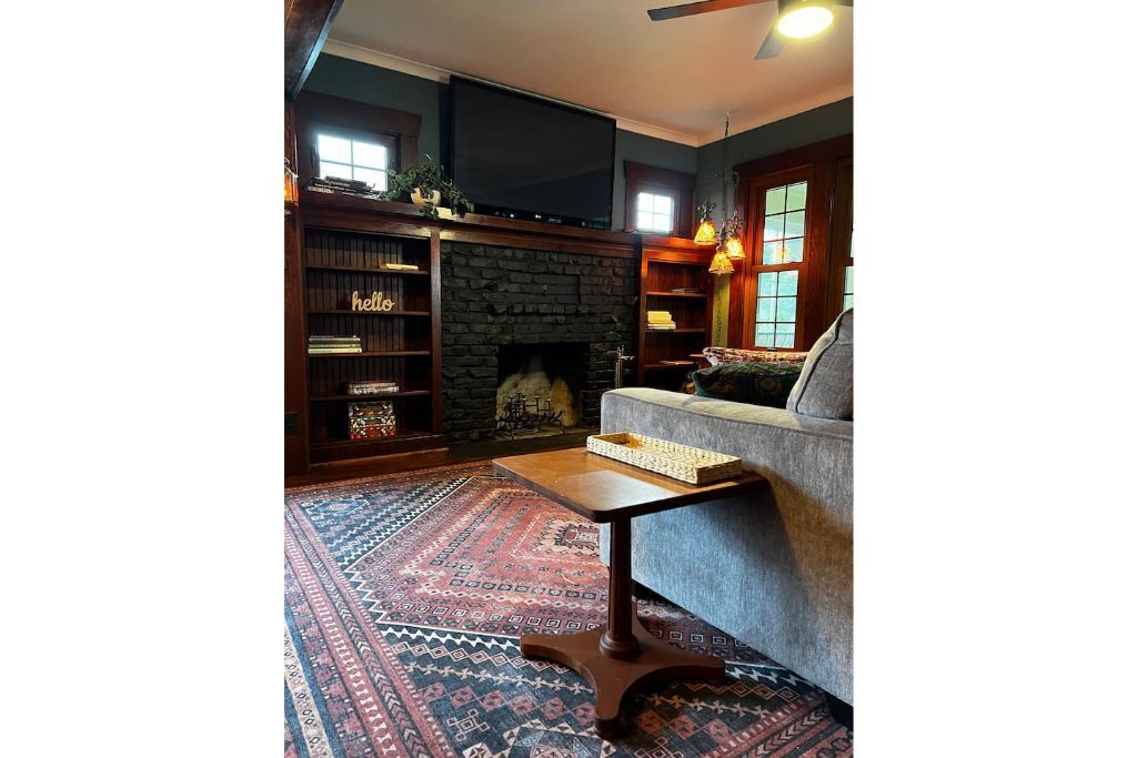 Cozy Craftsman on Charming Street - 5 min walk to base