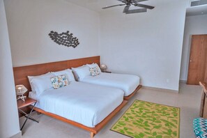 1 bedroom, in-room safe, desk, iron/ironing board