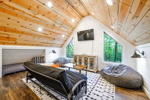 Smart TV, fireplace, video games, books