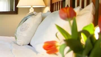 Traditional Room | Individually decorated, free WiFi, bed sheets