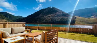 Maisonette with lake view - CHALET am Schneeberg See