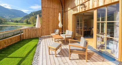 Maisonette with lake view - CHALET am Schneeberg See