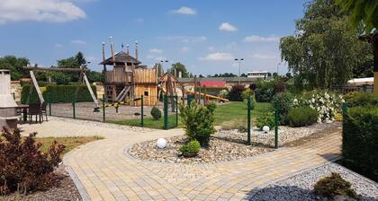 Barrier-free vacation property - vacation complex with playground