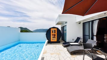 Executive Villa, 3 Bedrooms, Private Pool, Pool View | Down duvets, individually decorated, individually furnished, desk