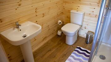 Shower, toilet paper