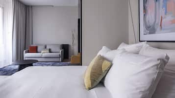 L 1 Bedroom Apartment, Sofa Bed, Stairs | Premium bedding, in-room safe, individually decorated
