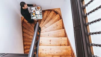 Sarapan siap masak setiap hari (EUR 25 per orang)